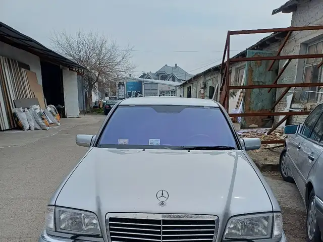 Лобовое стекло антиблик w202, Худжанд