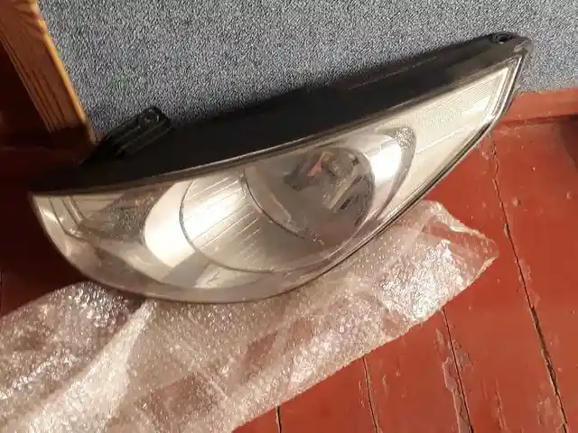 Фары от Hyundai Tucson, Худжанд