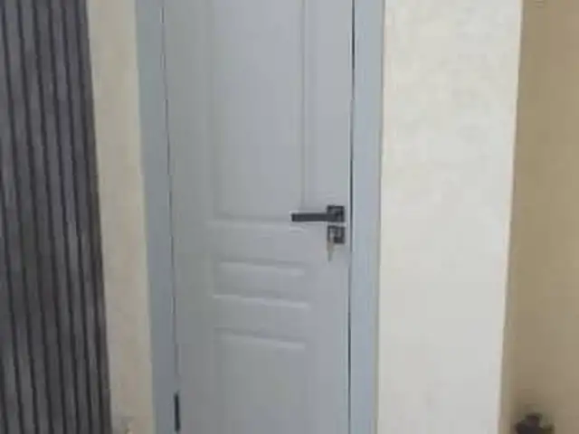 Дверь, Душанбе