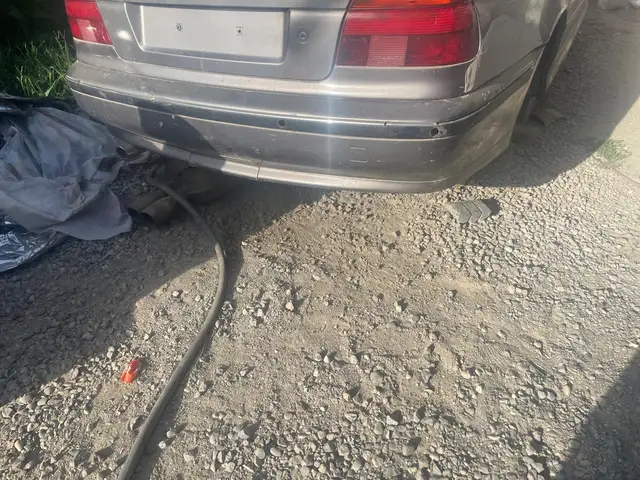 Задний бампер на bmw e39, Душанбе