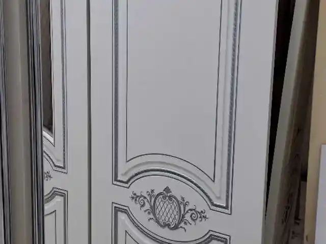 Дверь, Душанбе