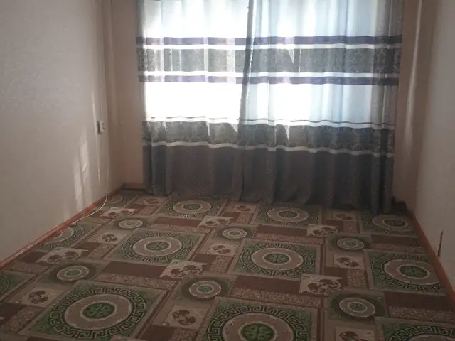 2-комн. квартира, 2 этаж, 56м², 8 мкр, Худжанд