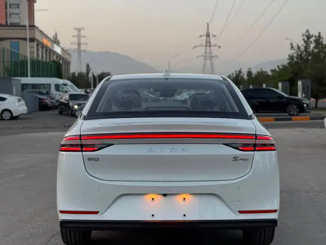 GAC Aion S Plus