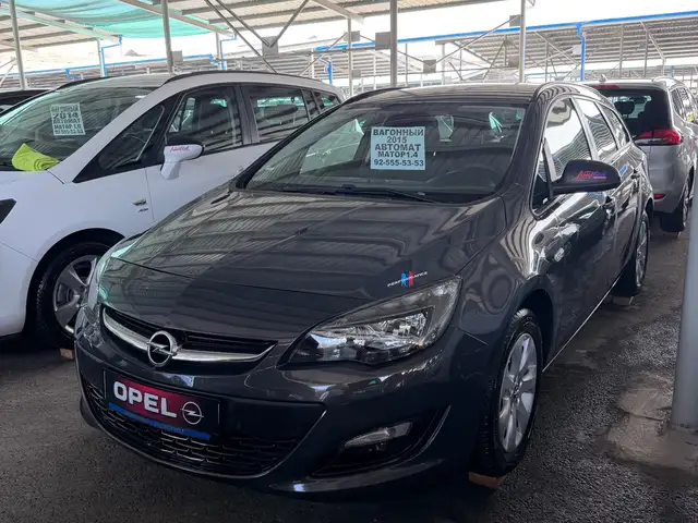 Opel Astra J