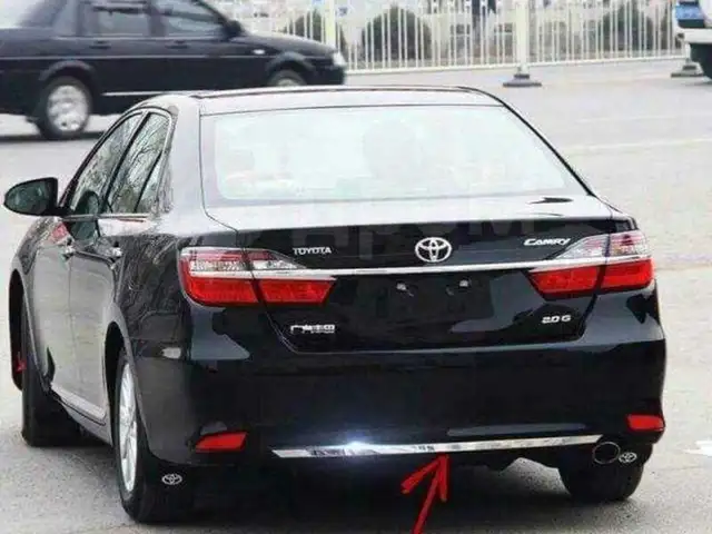 Хром на задний бампер от Toyota Camry 5, Душанбе
