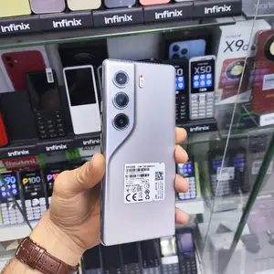 Tecno Camon 40 Pro 8+8/256gb, Душанбе