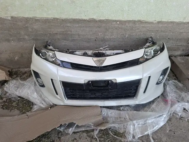 Передний Бампер от Toyota Estima, Душанбе
