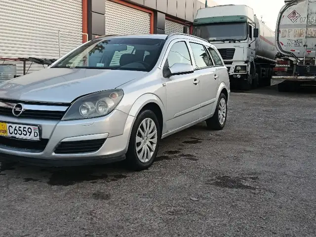 Opel Astra H