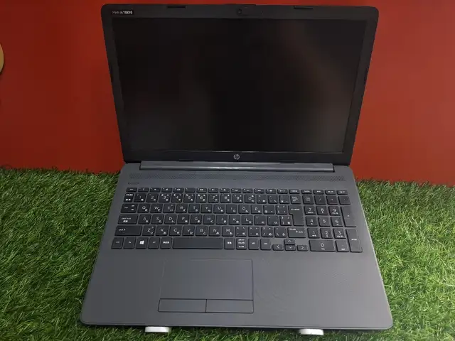 Офисный ноутбук Hp core i5 8th 8/256 Intel Uhd graphics 1gb, Душанбе