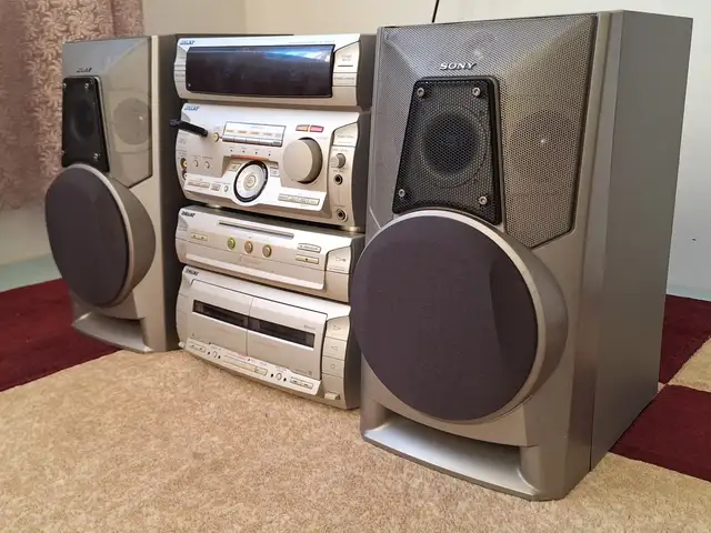 Музыкальный центр Sony, Душанбе