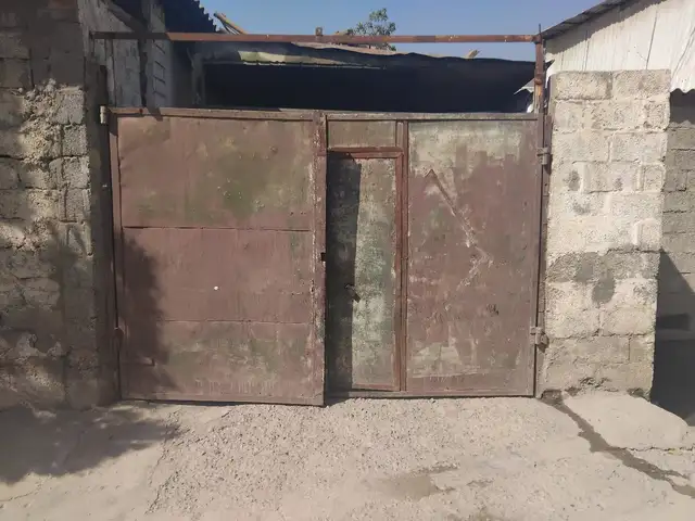 Дарвоза, Душанбе
