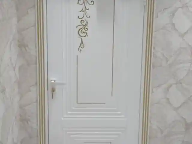 Дверь, Душанбе