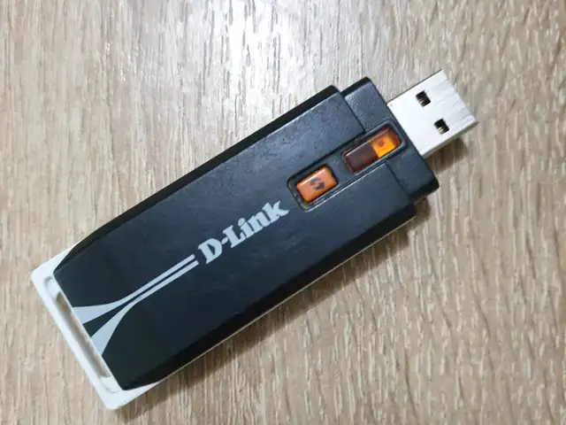 Адаптер D-LINK 140 wi-fi, Бохтар (Курган-Тюбе)