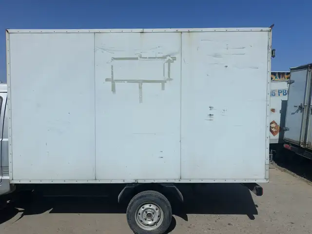 Борт барои танген 2700, Турсунзаде