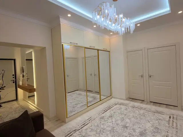 2-комн. квартира, 11 этаж, 60 м², Сомони, Душанбе