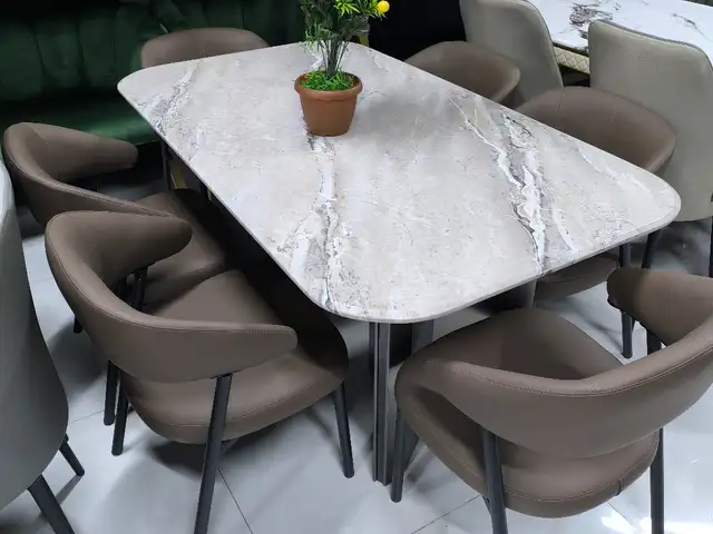 Столы, стулья, Душанбе