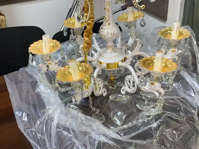 Люстра, Душанбе