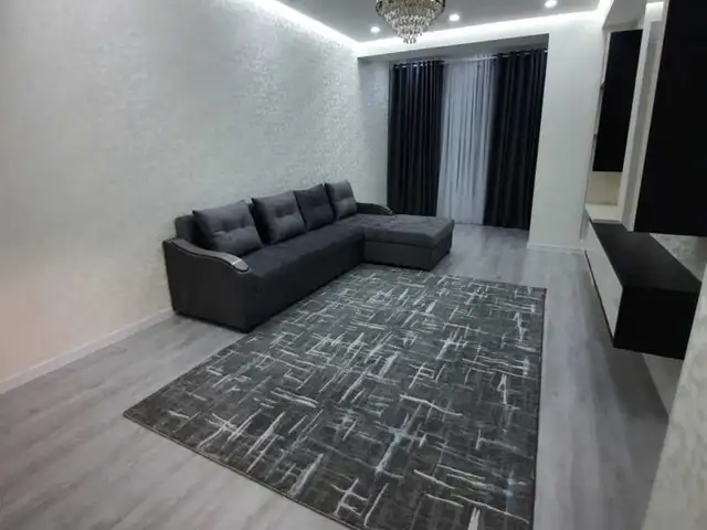 2-комн. квартира, 8 этаж, 90м², Дом печать, Душанбе