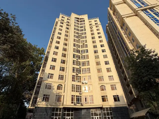 2-комн. квартира, 8 этаж, 60 м², ул.Айни, голубой экран, Душанбе