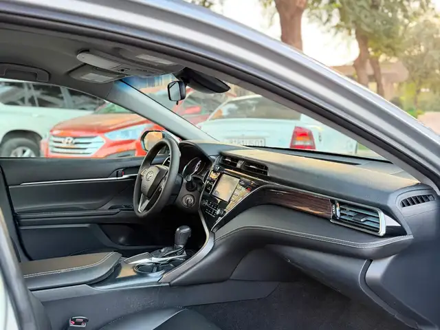 Toyota Camry, 2018, Душанбе - 10