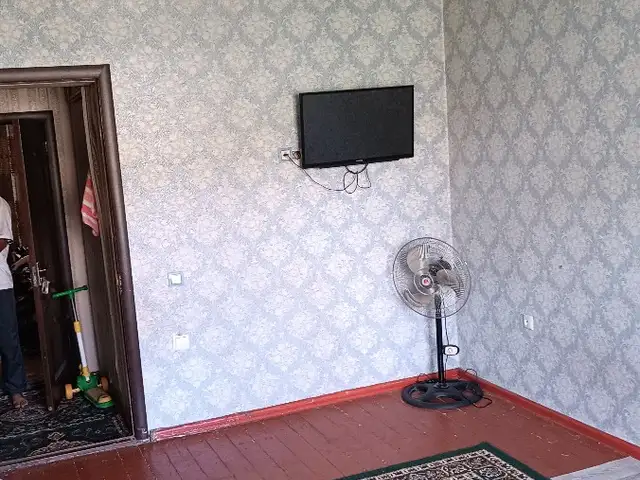 2-комн. квартира, 4 этаж, 49 м², Хикмат Ризо, Вахдат