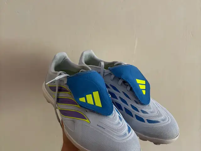 Сороконожки Adidas Predator 43, Душанбе