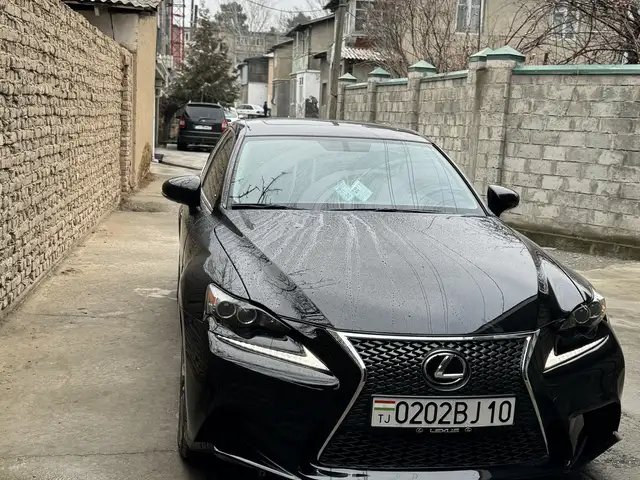 Lexus IS series