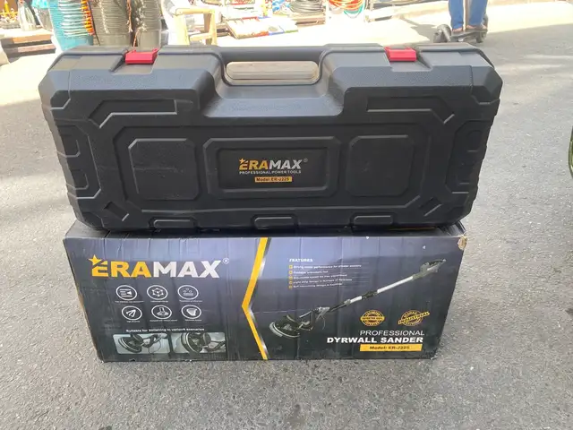 Жираф Эромакс, Душанбе