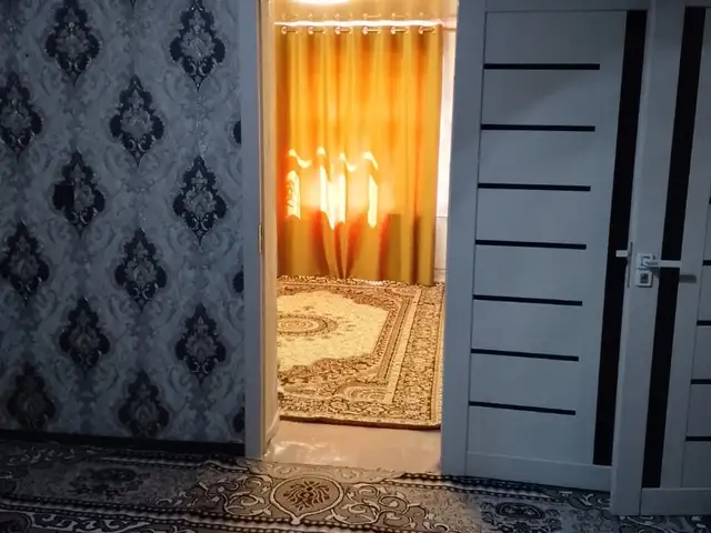 2-комн. квартира, 3 этаж, 42м², 7 км, Душанбе