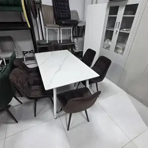 Cтол и стулья, Душанбе