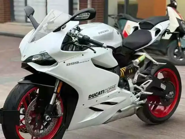 Мотоцикл Ducati, Душанбе
