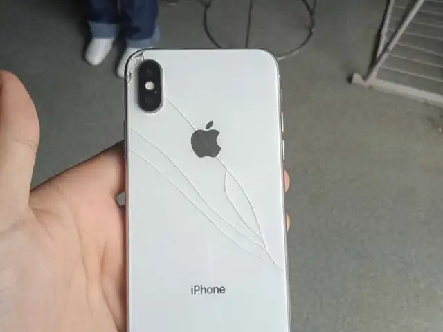 Apple iPhone X, 64 gb, Silver, Истаравшан