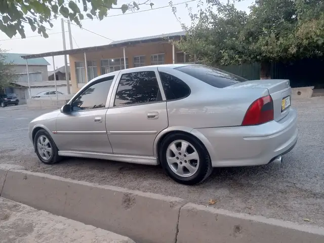 Opel Vectra B