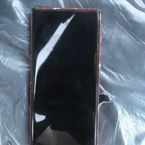 Samsung Galaxy S23 Ultra, Вахдат