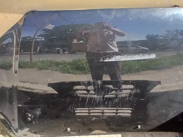 Капот от Hyundai hd, Худжанд