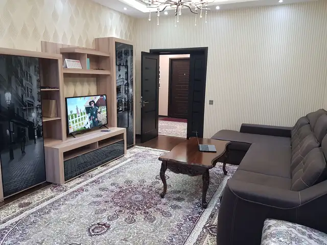 4-комн. квартира, 4 этаж, 130м², И.Сомони, Душанбе