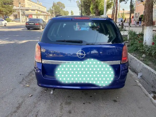 Opel Astra H