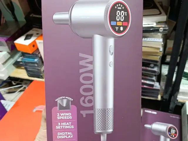 Фен Green Lion LUXAIR Hair Dryer with Display 1600W, черный, Душанбе