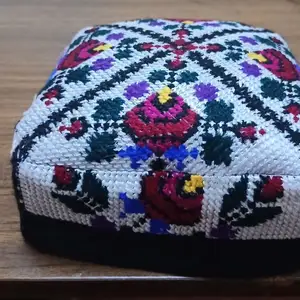 Тюбетейка для школьниц, Душанбе