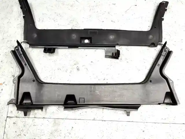 Обшивка на багаж Mercedes-benz w202 w210, Хуҷанд