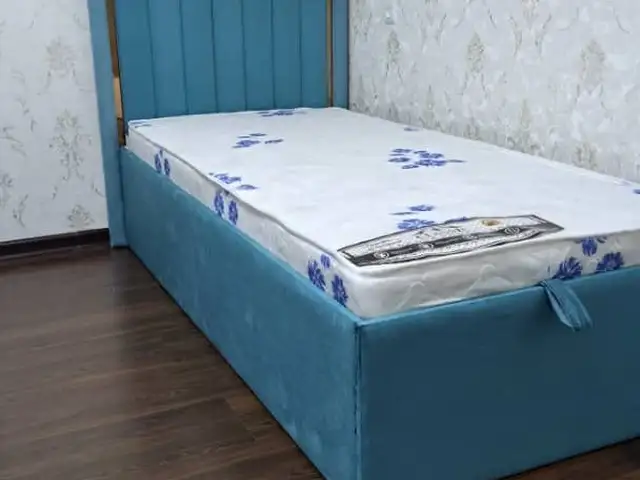 Кровать, Бохтар (Курган-Тюбе)