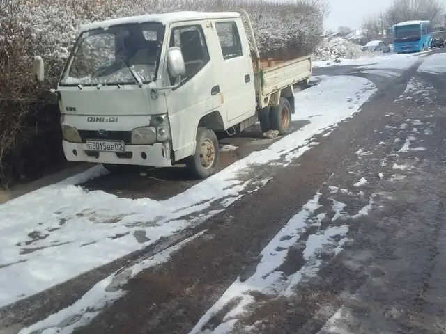 Бортовой грузовик Qingqi, 2007, Худжанд