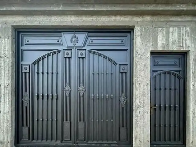 Дарвоза, Душанбе
