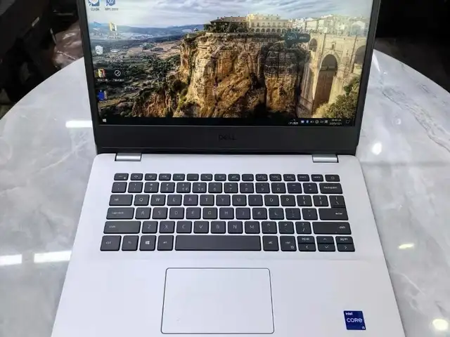 Ноутбук Dell Vestro 3400, Душанбе