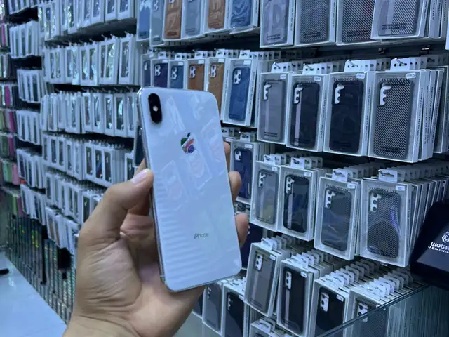 Apple iPhone Xs Max, 64 gb, Silver, Хуҷанд