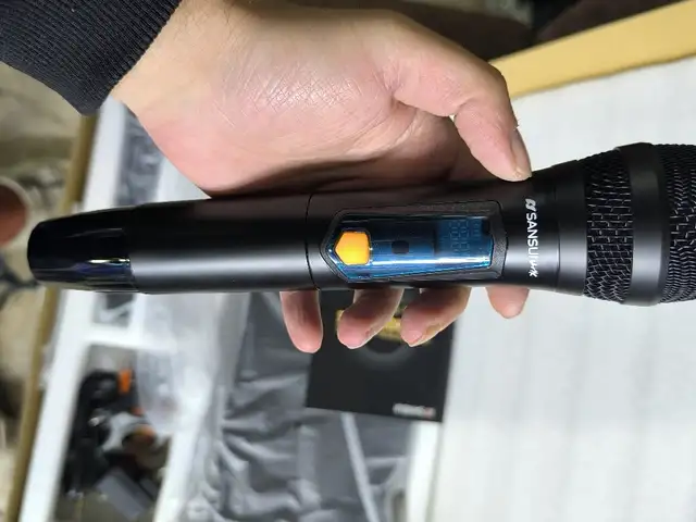 Микрофон UMC 22, Хуҷанд