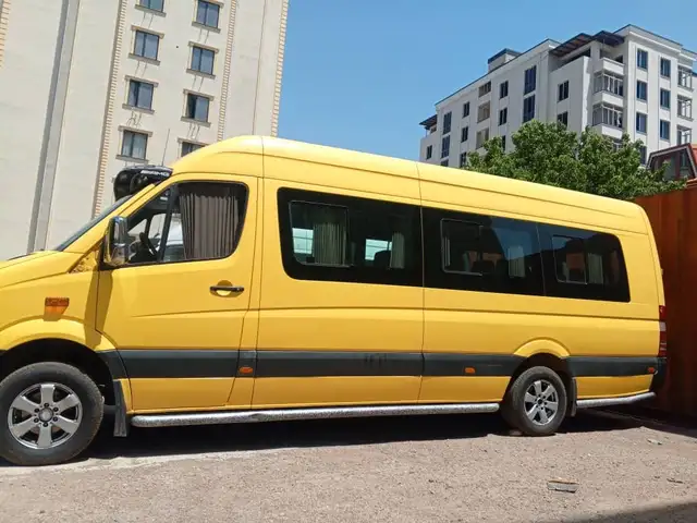 Микроавтобус Mercedes-Benz Sprinter, 2008, Худжанд