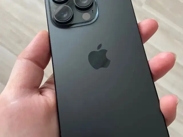 Apple iPhone 16 Pro, 256 gb, Black Titanium, Хуҷанд