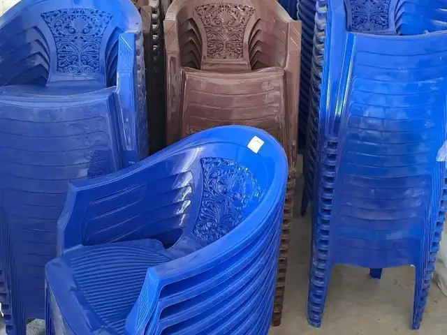 Стулья, Душанбе