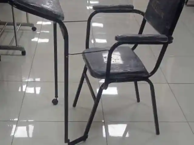 Стул для чтения намаза, Душанбе